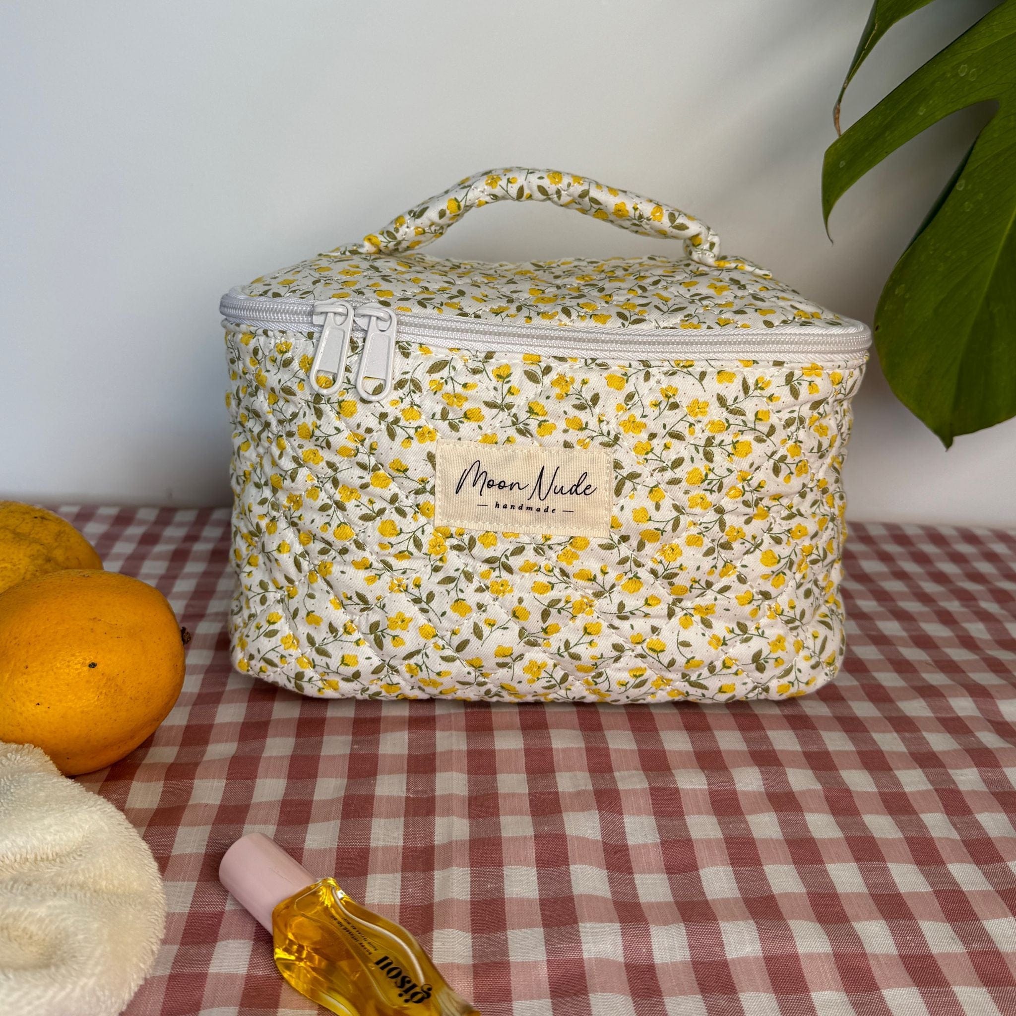 Buttercup Vanity Bag - Image 5