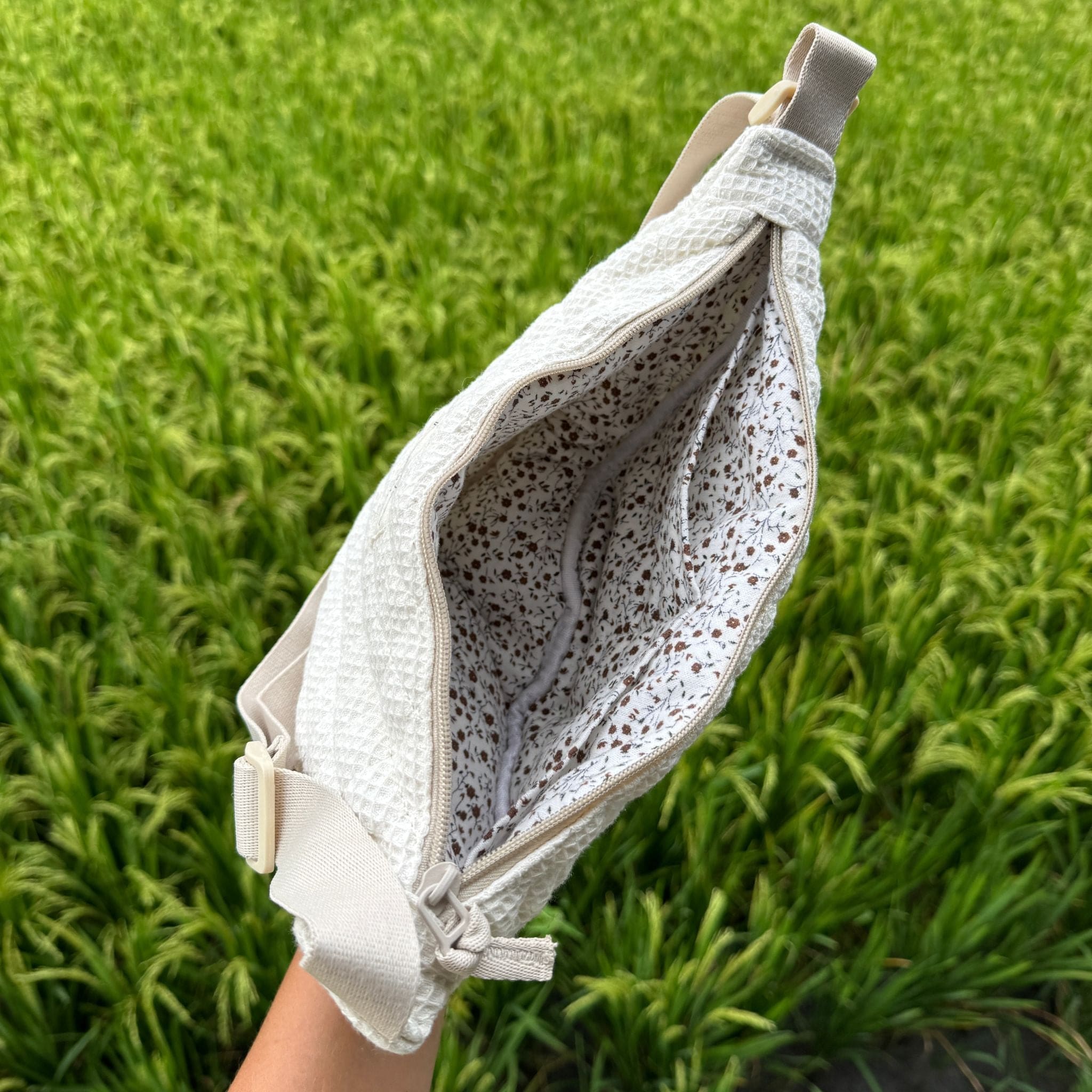 Cream Mini Shoulder Bag - Image 5