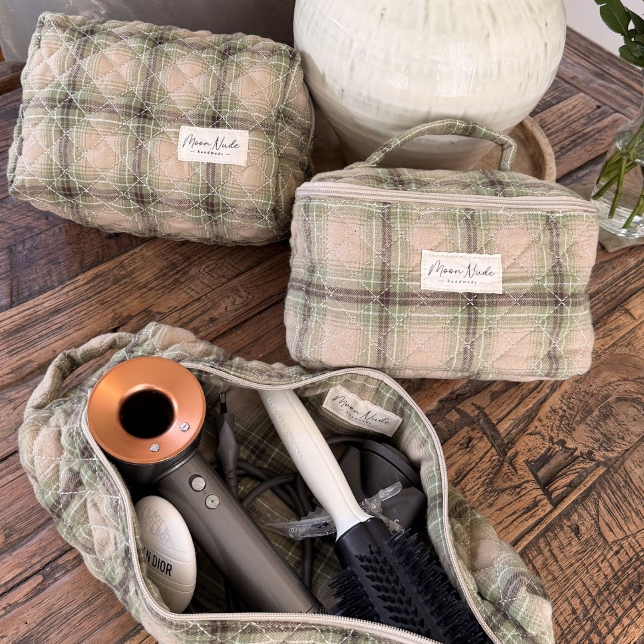 Highland Vanity Bag - Image 4