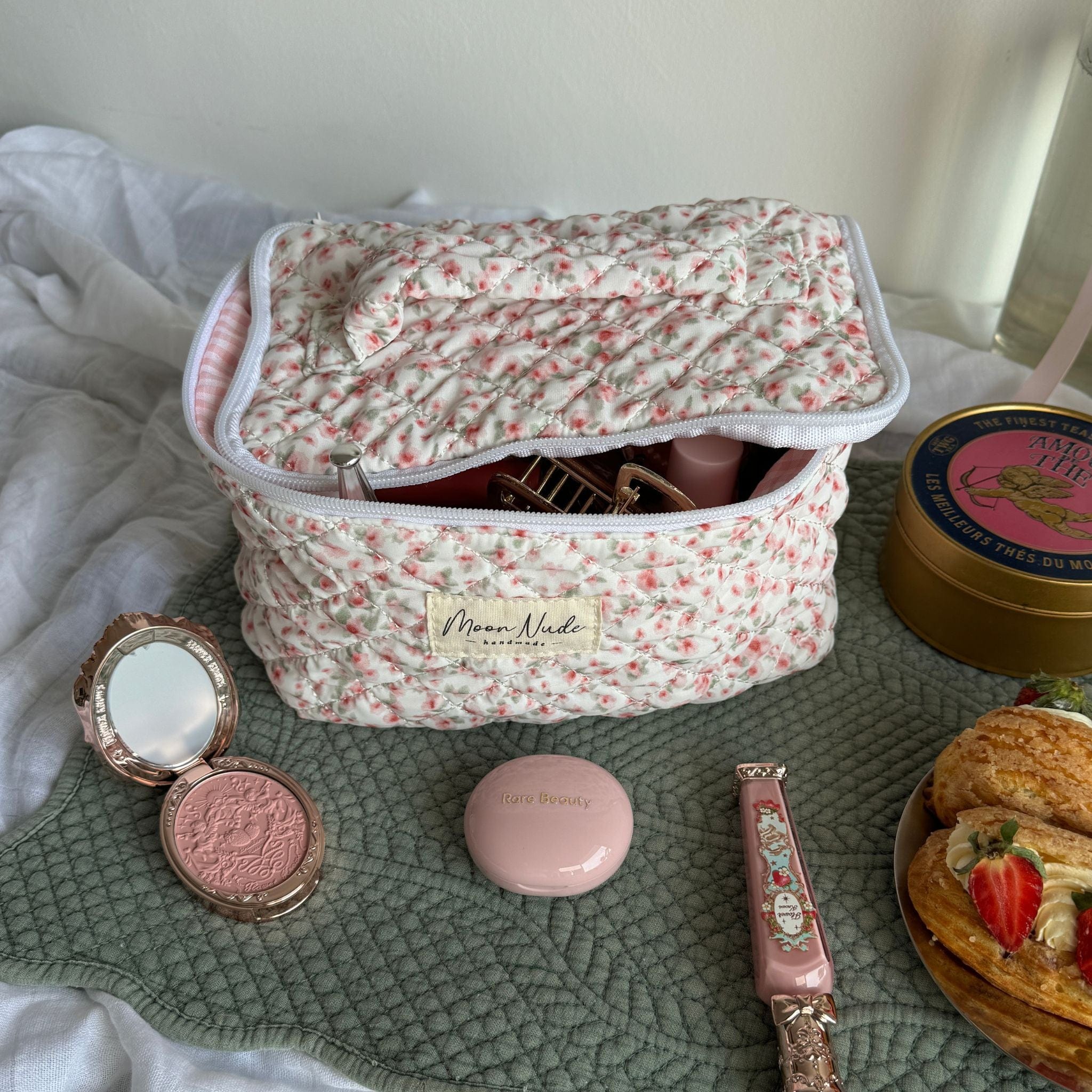 Peony Vanity Bag - Image 5