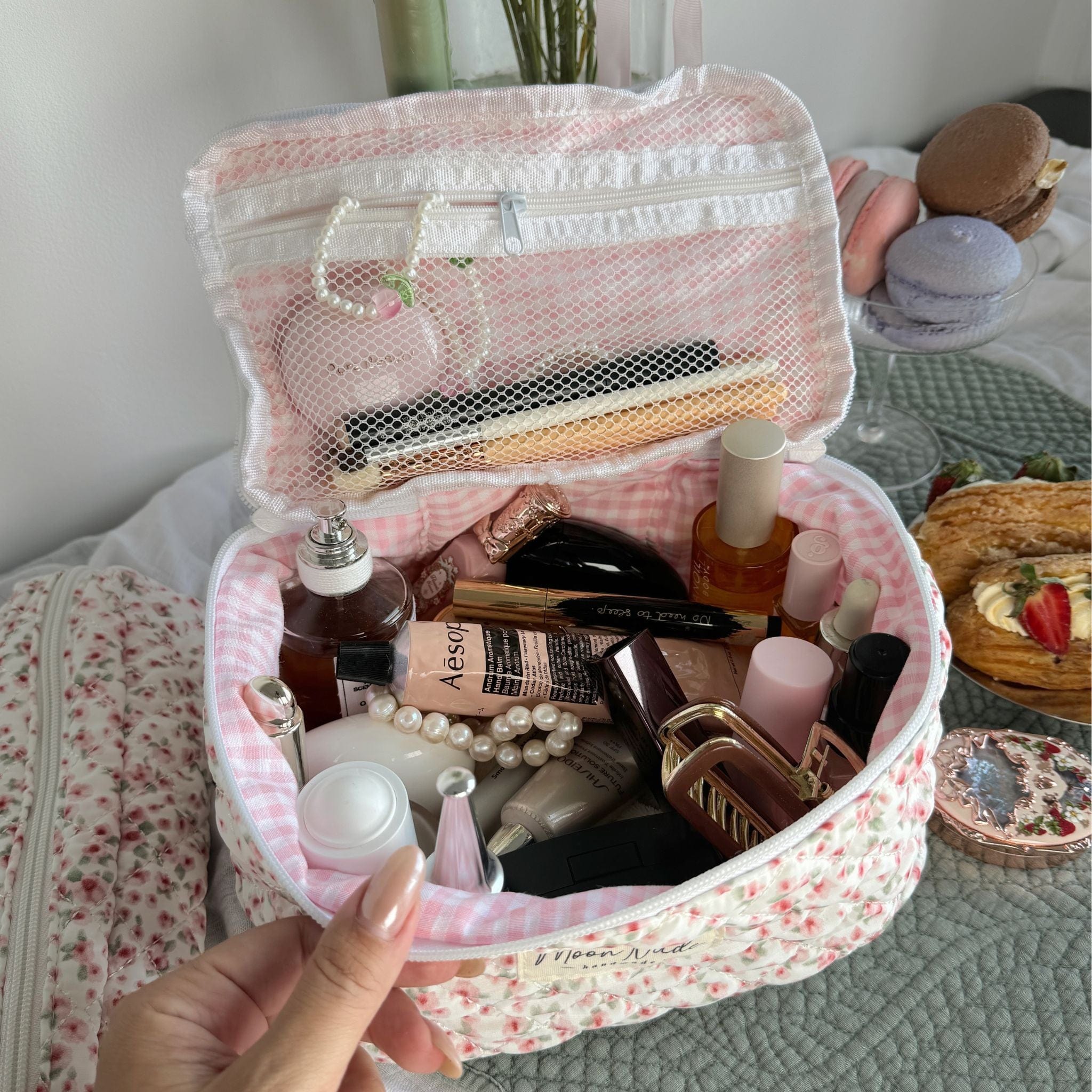 Peony Vanity Bag - Image 6