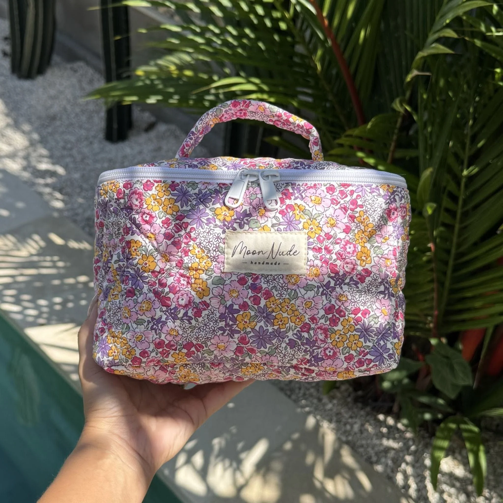 Summer Vanity Bag - Image 5